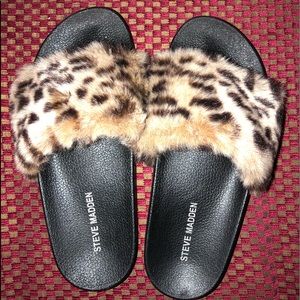 Steve Madden cheetah slides
